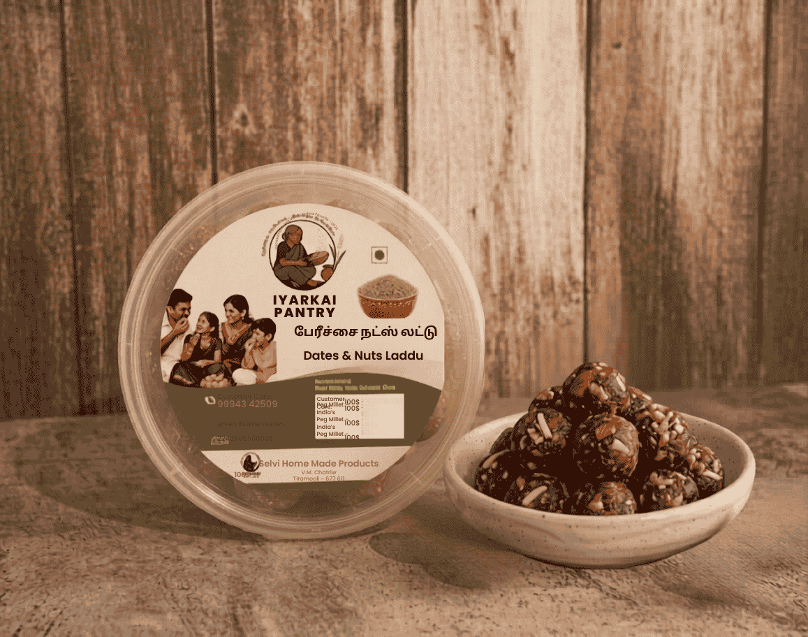 Dates & Nuts Laddu (பேரீச்சை + நட்ஸ் லட்டு)